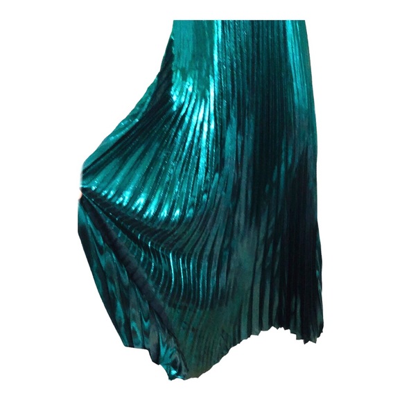 Beautiful emerald green lurex look open lace up back pleated maxi dress size S - Picture 11 of 17